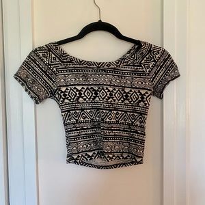 Black and White Print Crop Top Small